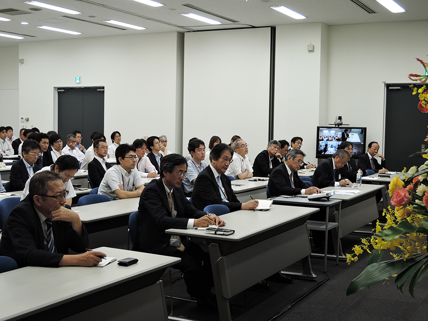 ご講演の様子２